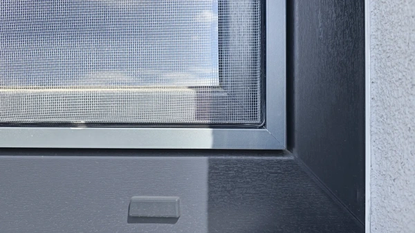 Sieťky proti hmyzu na OKNO - pevné KLIK LUX - bežné odtiene 6