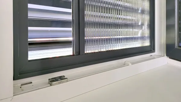 Sieťky proti hmyzu na DVERE - PLISSÉ KLIK - bežné odtiene 10