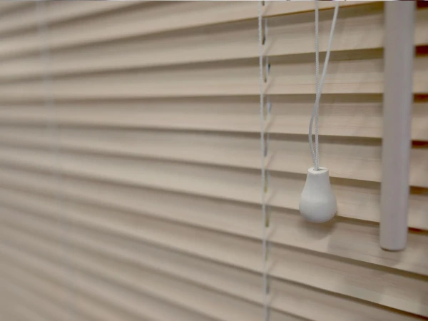 Drevené žalúzie 25mm 4