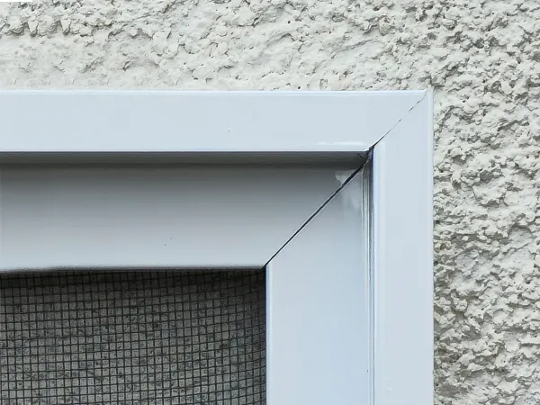 Sieťky proti hmyzu na OKNO - pevné KLIK LUX - bežné odtiene