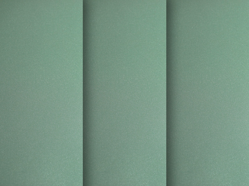 Czad 615 - smaragdová perleť